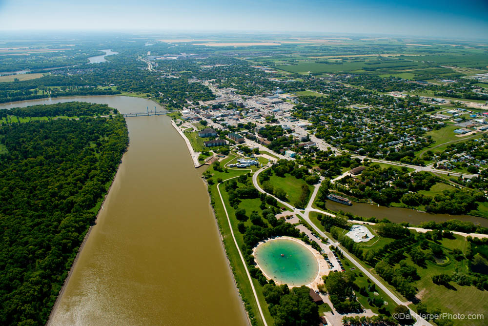 selkirk_manitoba_D80_2790