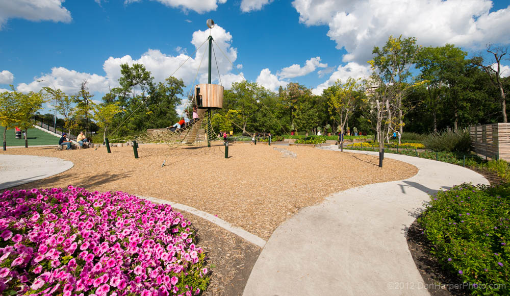 Assiniboine_Park_Nat#11346C