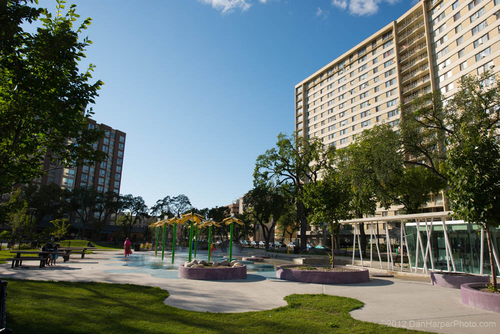 Central_Park_Winnipe#1134E9